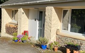 Beautiful Renovated Former Coach House